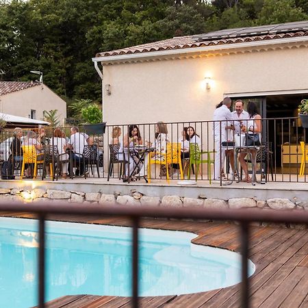 Auberge Les Galets Peyruis Екстериор снимка