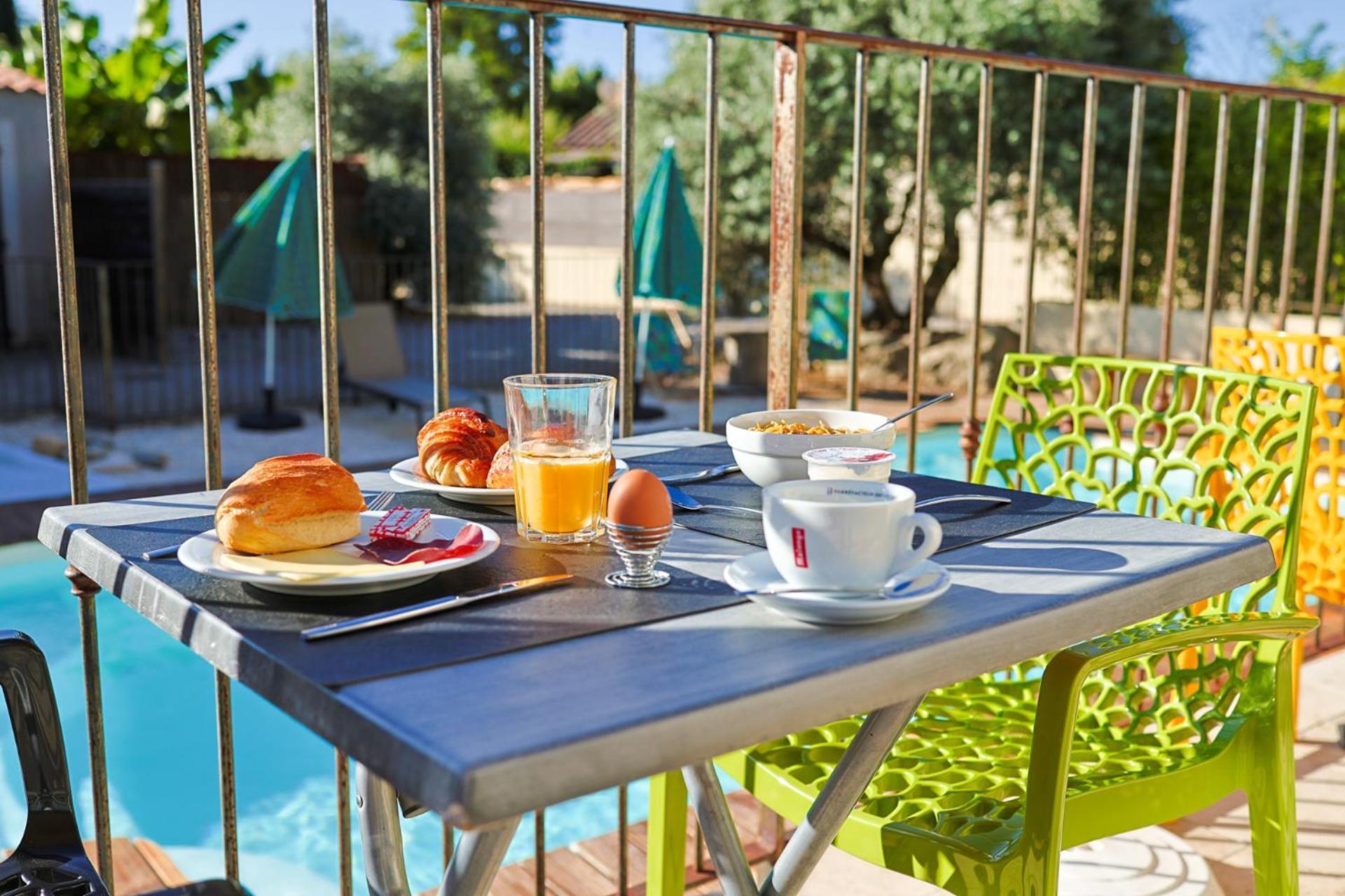 Auberge Les Galets Peyruis Екстериор снимка