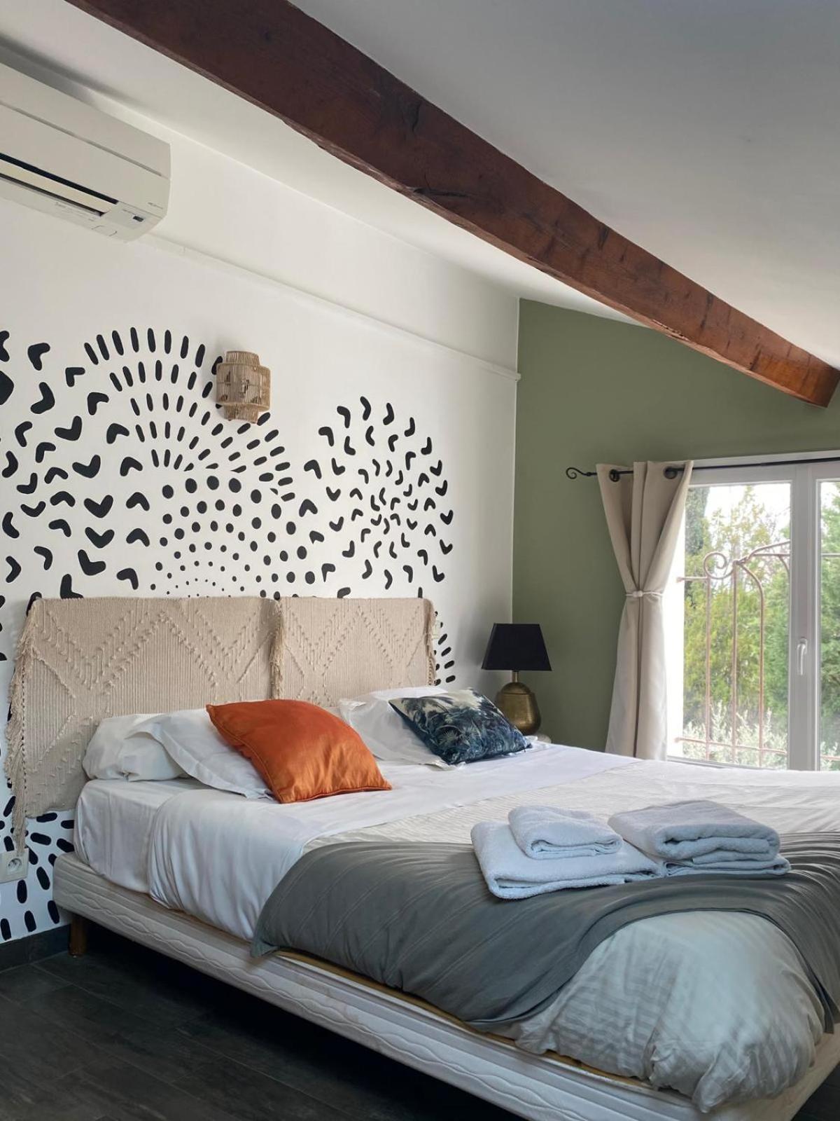 Auberge Les Galets Peyruis Екстериор снимка