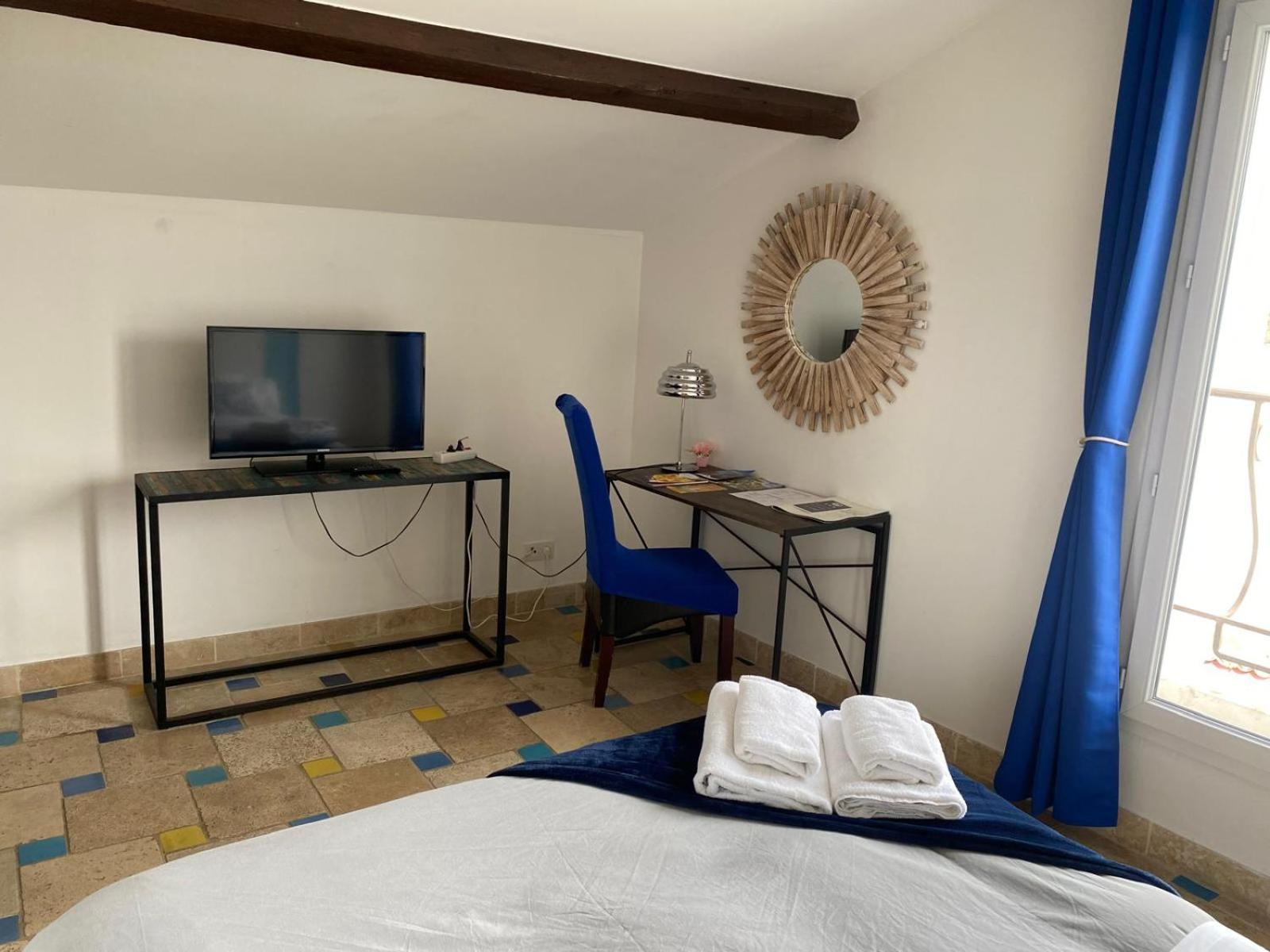 Auberge Les Galets Peyruis Екстериор снимка