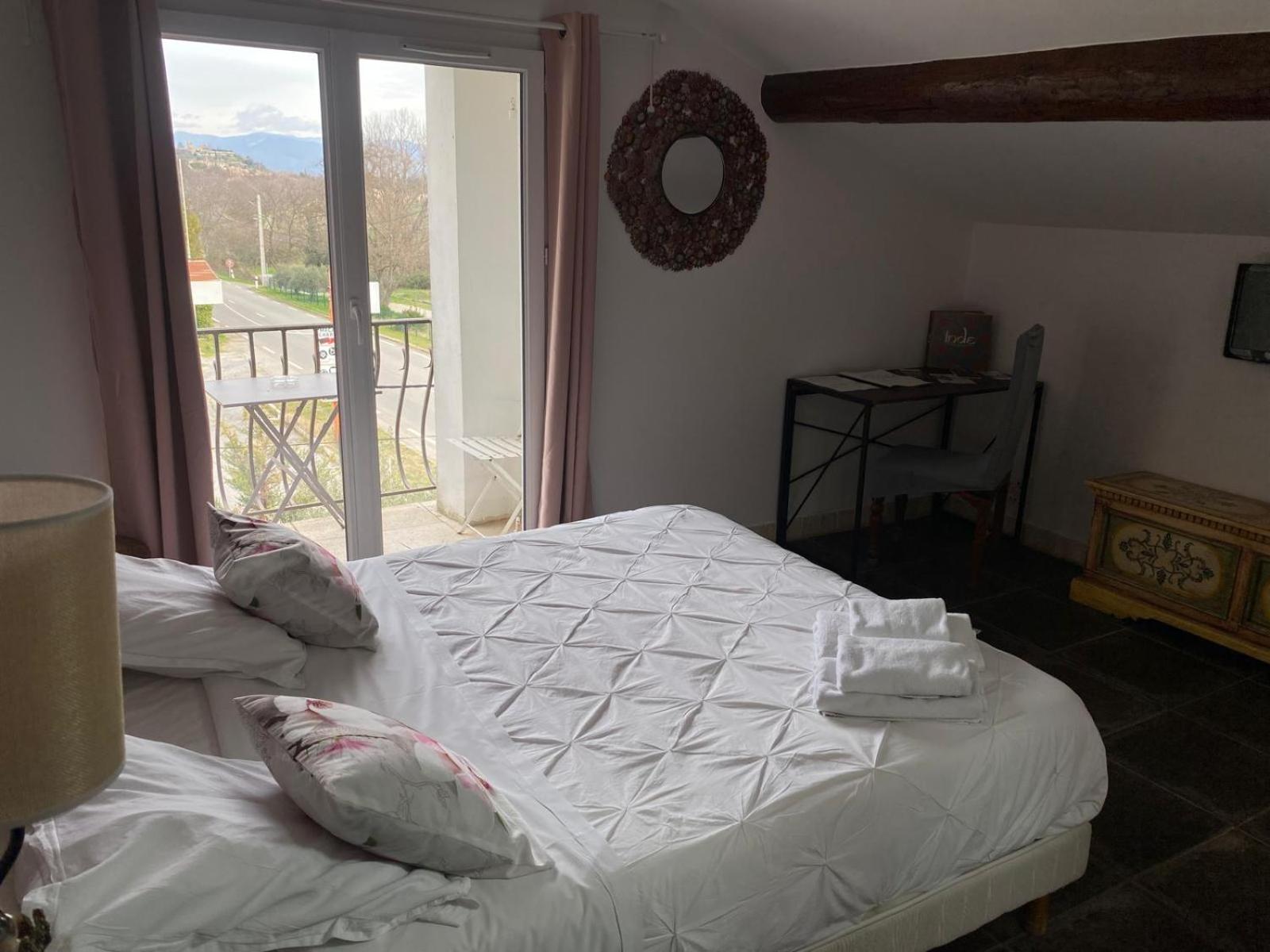 Auberge Les Galets Peyruis Екстериор снимка