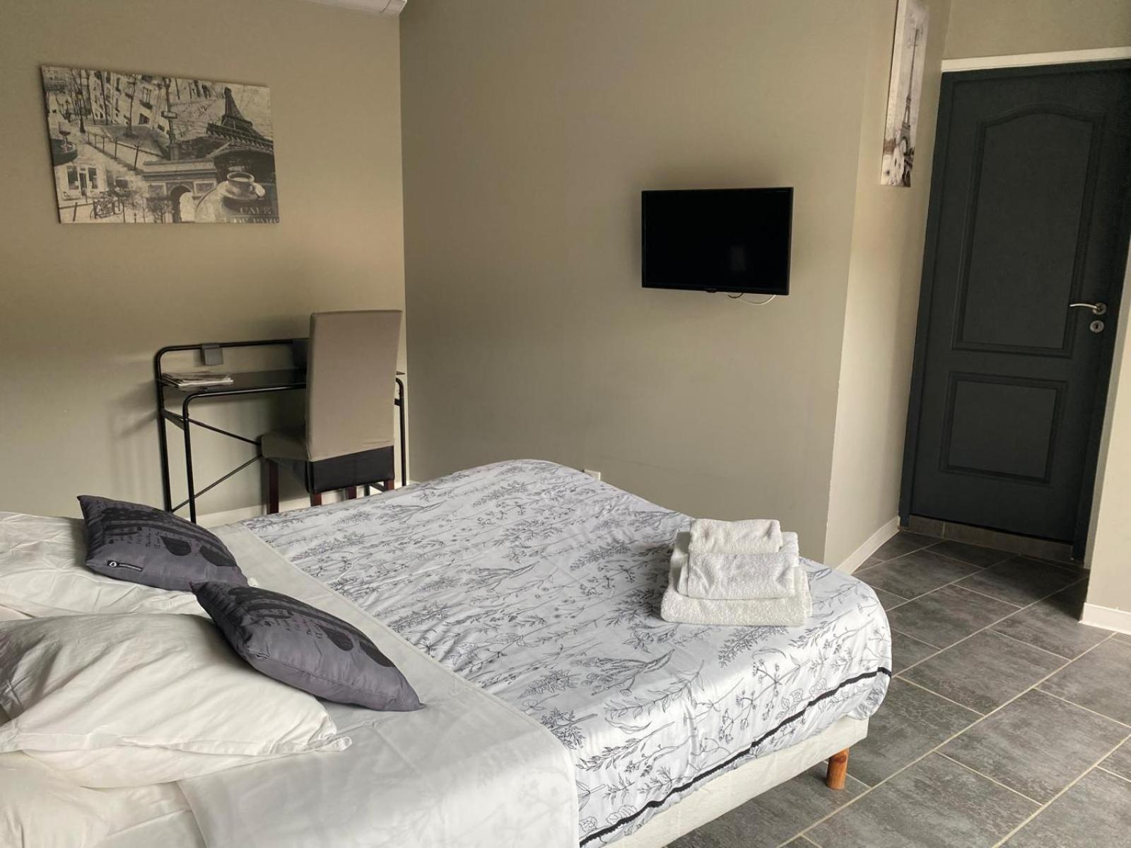 Auberge Les Galets Peyruis Екстериор снимка