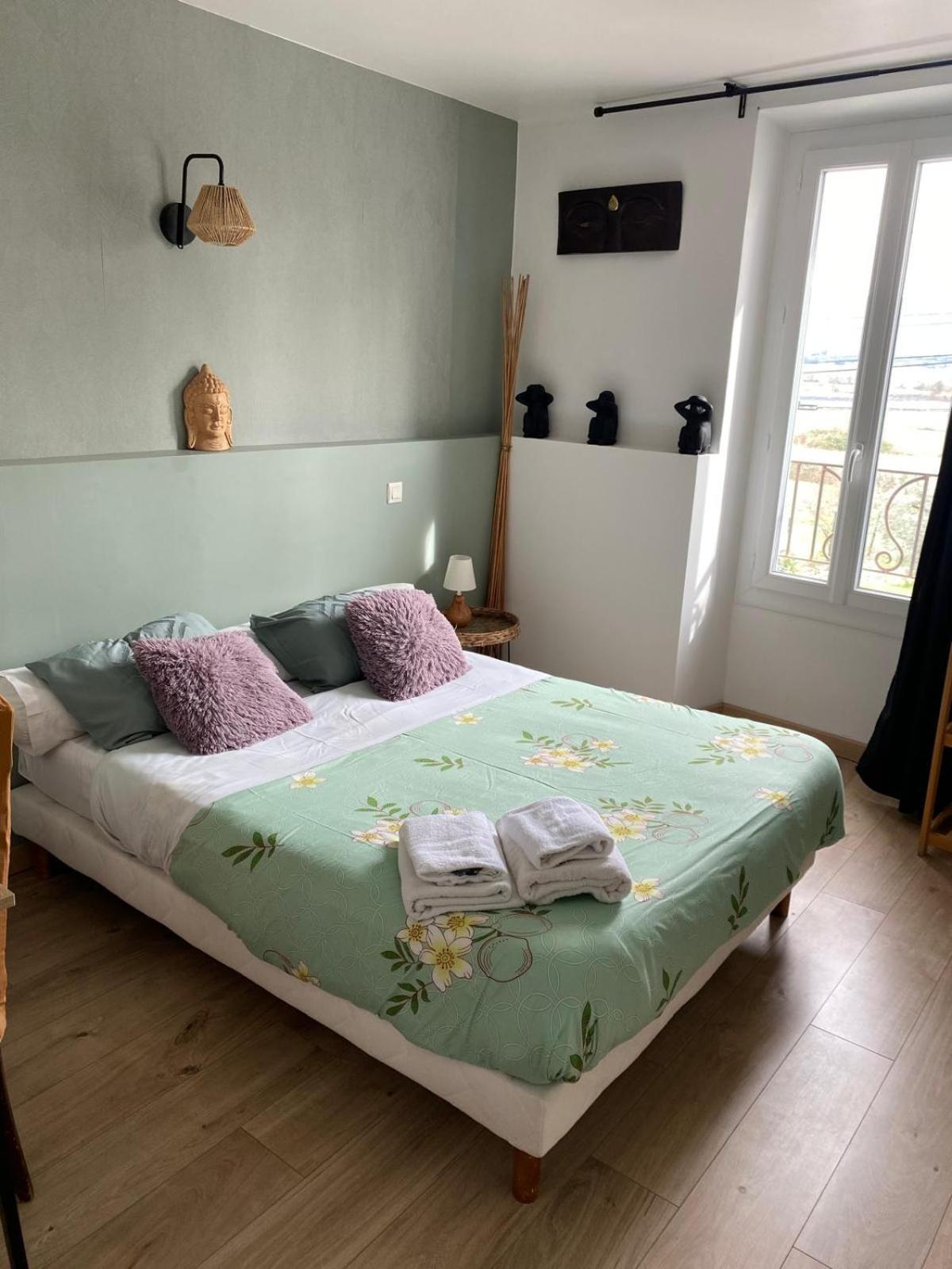Auberge Les Galets Peyruis Екстериор снимка