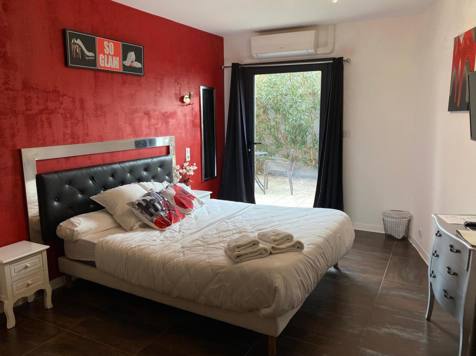 Auberge Les Galets Peyruis Екстериор снимка