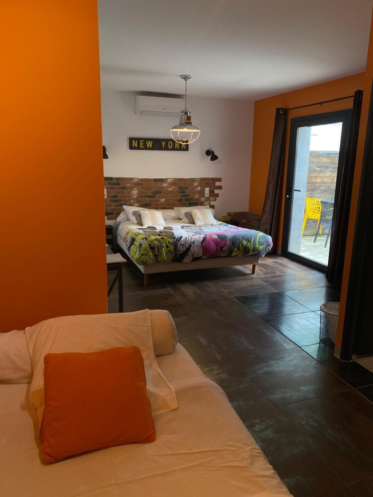 Auberge Les Galets Peyruis Екстериор снимка